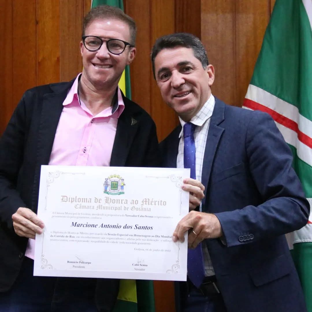 Foto de membros da equipe Juntos Somos Fortes